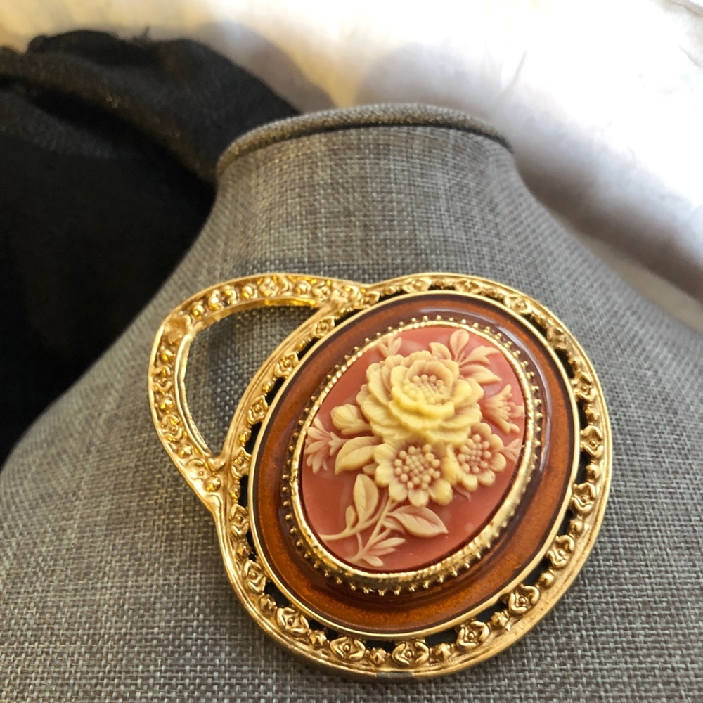 Vintage florenza cameo hand mirror